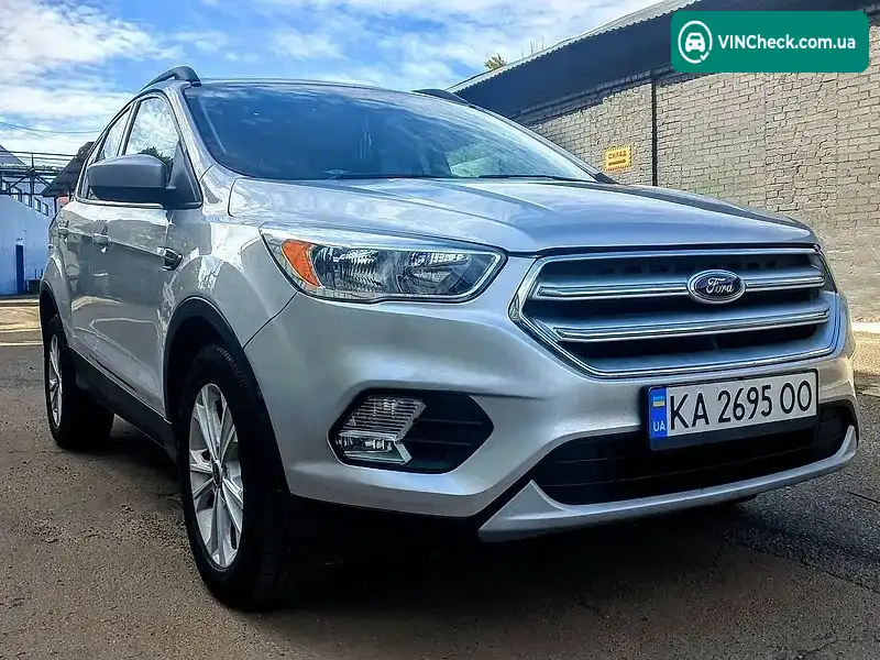 Ford Escape 2018, фото з оголошення 1 з 15, VIN 1FMCU0GD4JUC74205