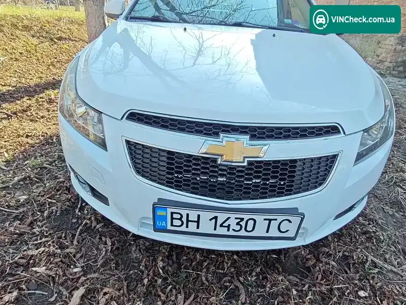 Chevrolet Cruze 2011, фото з оголошення 1 з 10, VIN KLAJA69YDCK547623
