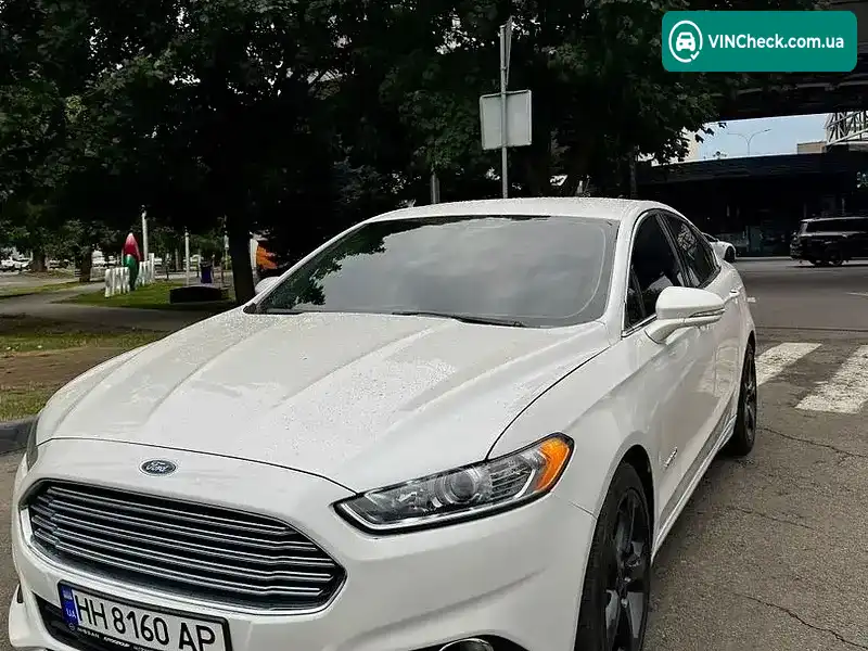 Ford Fusion 2012, фото з оголошення 1 з 12, VIN 3FA6P0LU6DR167575