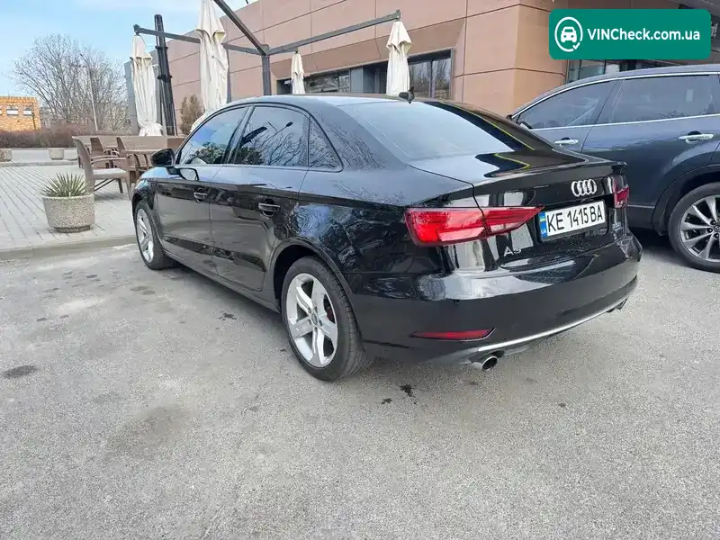 Audi A3 2016, фото з оголошення 2 з 10, VIN WAUB8GFF8H1042103