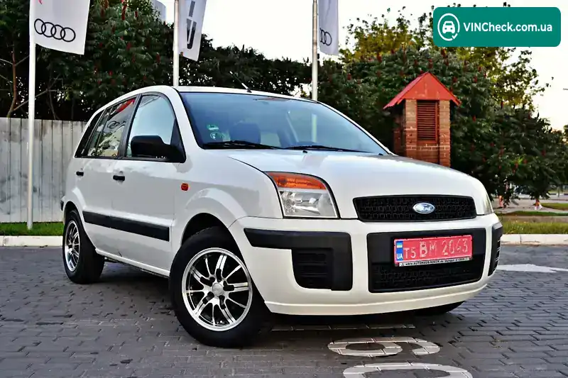 Ford Fusion 2005, фото з оголошення 1 з 19, VIN WF0UXXGAJU5E02839