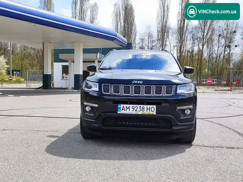 Jeep Compass 2019, фото з оголошення 2 з 21, VIN 3C4NJDBB5LT138570