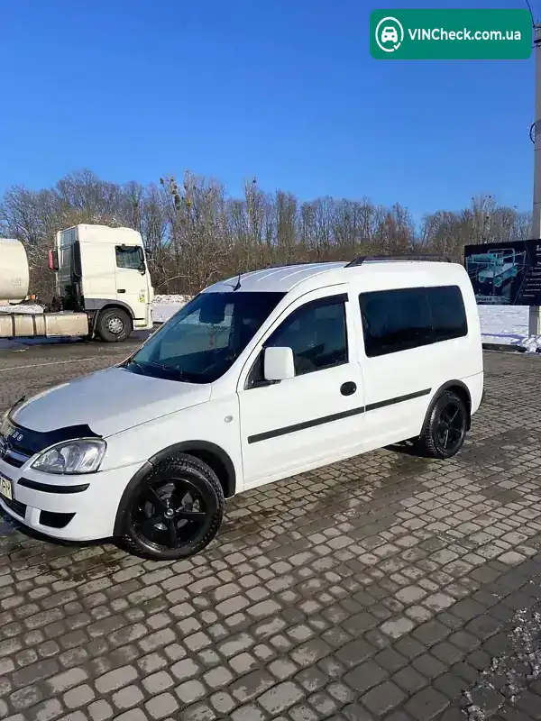 Opel Combo 2010, фото з оголошення 1 з 17, VIN W0L0XCF25A4174017