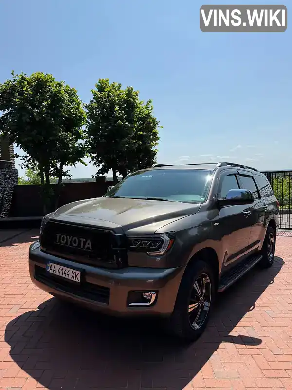 Toyota Sequoia 2015, фото з оголошення 2 з 21, VIN 5TDJY5G19FS117199