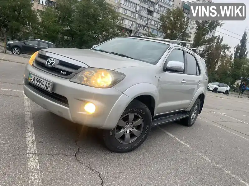 Toyota Fortuner 2006, фото з оголошення 2 з 10, VIN MR1YU59G500005650