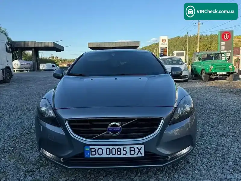 Volvo V40 2014, фото з оголошення 2 з 20, VIN YV1MVA881F2208480