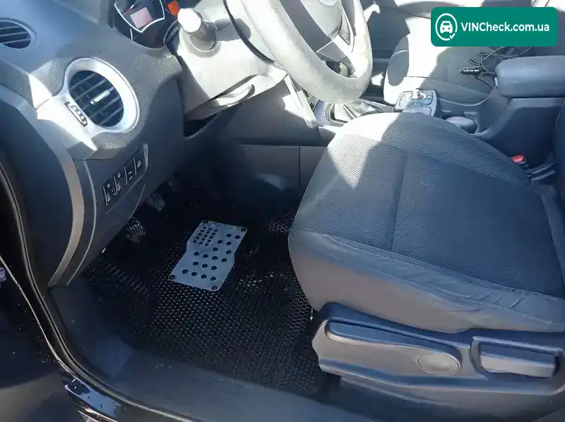 Renault Koleos 2010, фото з оголошення 2 з 10, VIN VF1VY0AX6UC322654