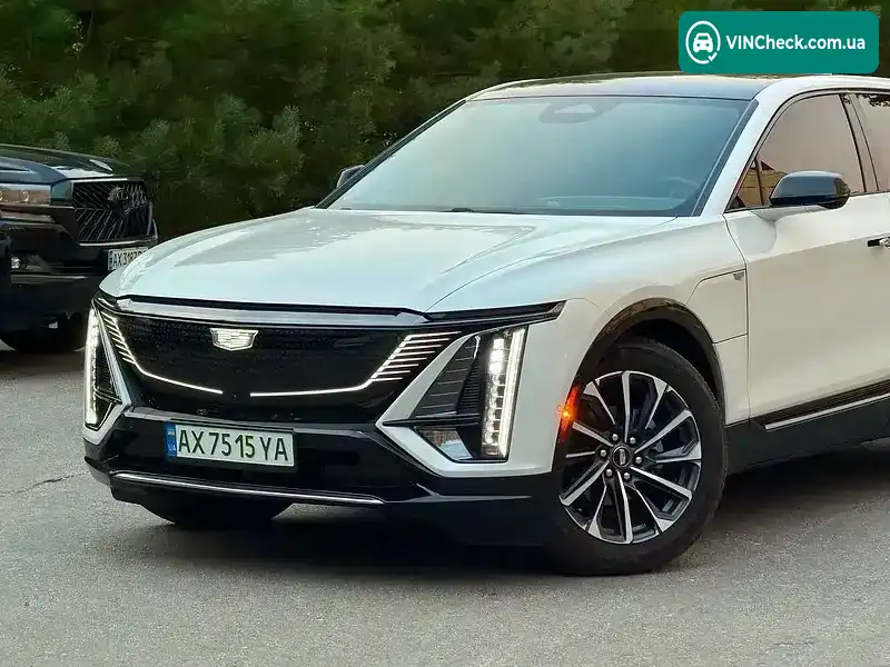Cadillac Lyriq 2024, фото з оголошення 2 з 20, VIN 1GYKPVRL0RZ127462