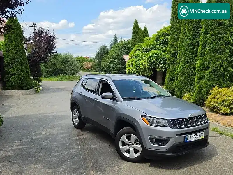 Jeep Compass 2018, фото з оголошення 1 з 17, VIN 3C4NJDBB4KT678619