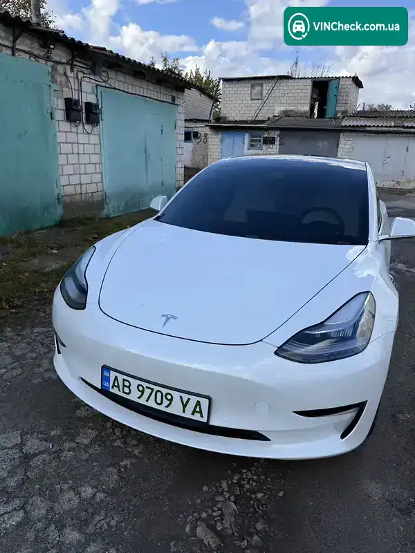 Tesla Model 3 2019, фото з оголошення 2 з 21, VIN 5YJ3E1EA4LF509651