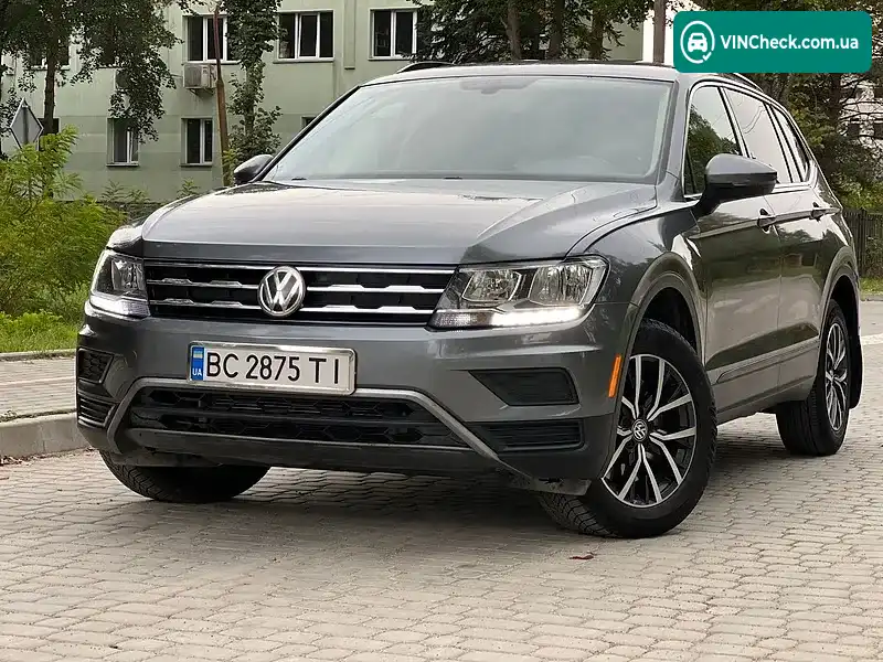 Volkswagen Tiguan 2019, фото з оголошення 1 з 20, VIN 3VV3B7AX8KM172628