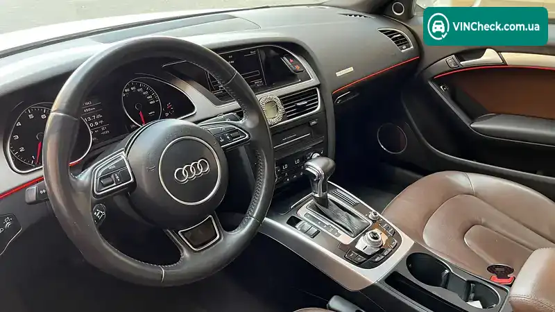 Audi A5 2012, фото з оголошення 2 з 20, VIN WAULFAFR5DA027599