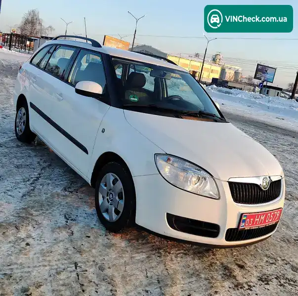 Skoda Fabia 2009, фото з оголошення 1 з 20, VIN TMBGC25J083208845
