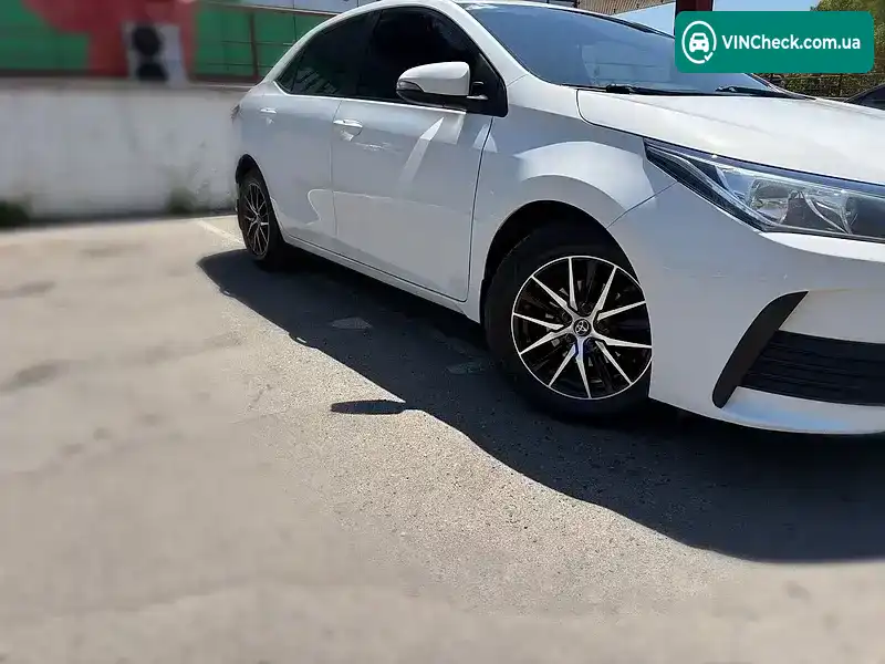 Toyota Corolla 2018, фото з оголошення 1 з 17, VIN NMTBE9JE50R247048