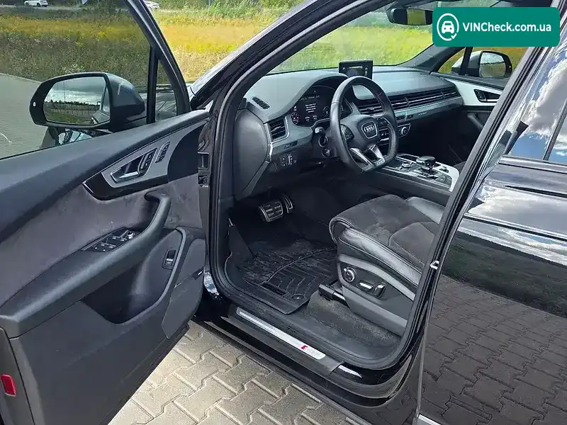 Audi SQ7 2017, фото з оголошення 2 з 13, VIN WAUZZZ4M0JD022716