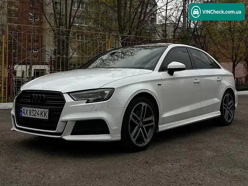 Audi A3 2018, фото з оголошення 2 з 16, VIN WAUGUGFF5K1011450