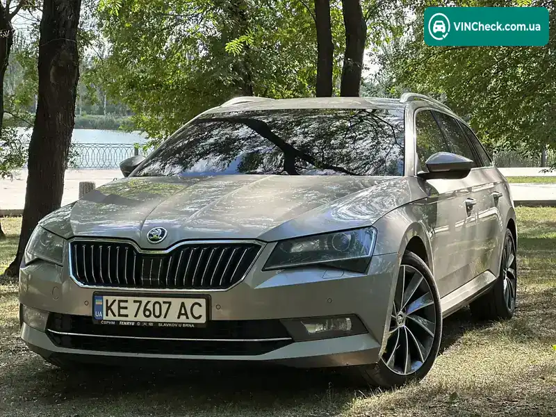 Skoda Superb 2018, фото з оголошення 2 з 21, VIN TMBLJ9NP7J7588895