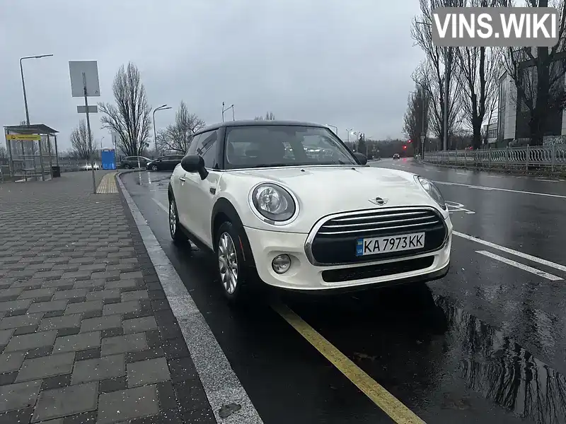 MINI Hatch 2015, фото з оголошення 1 з 21, VIN WMWXP5C58G2D14363
