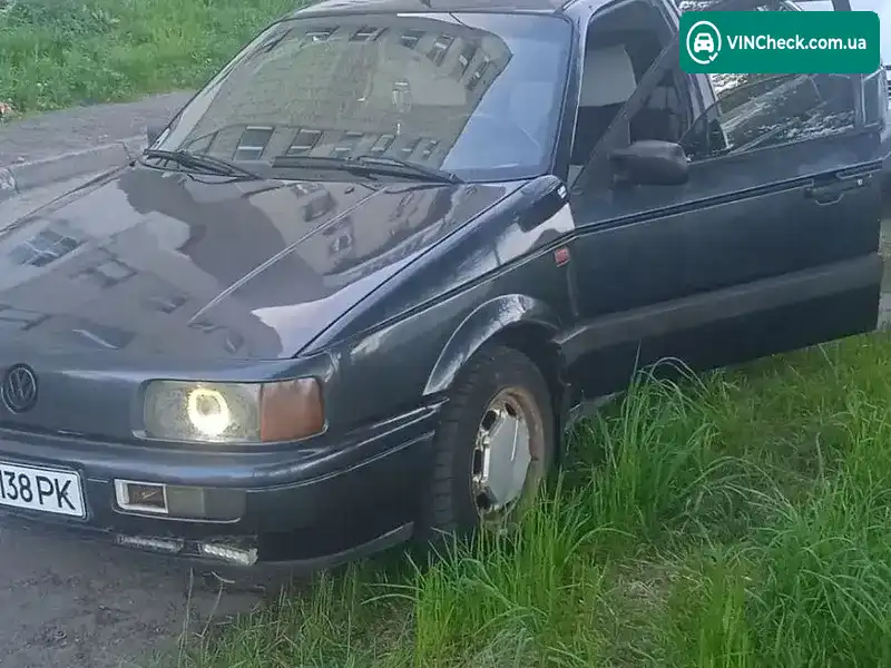 Volkswagen Passat 1990, фото з оголошення 2 з 7, VIN WVWZZZ31ZME031891