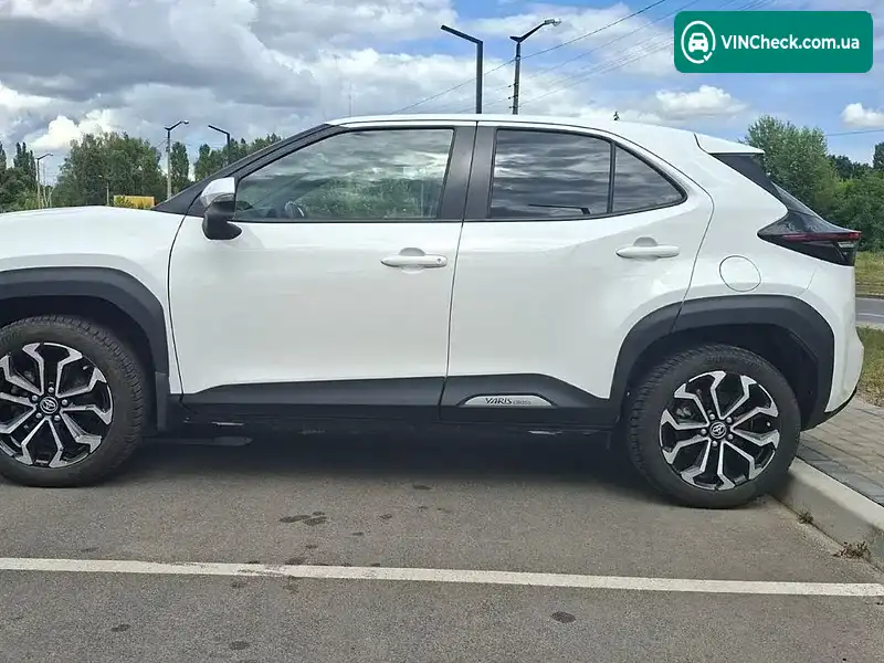 Toyota Yaris Cross 2022, фото з оголошення 2 з 13, VIN JTDKBABB70A053814