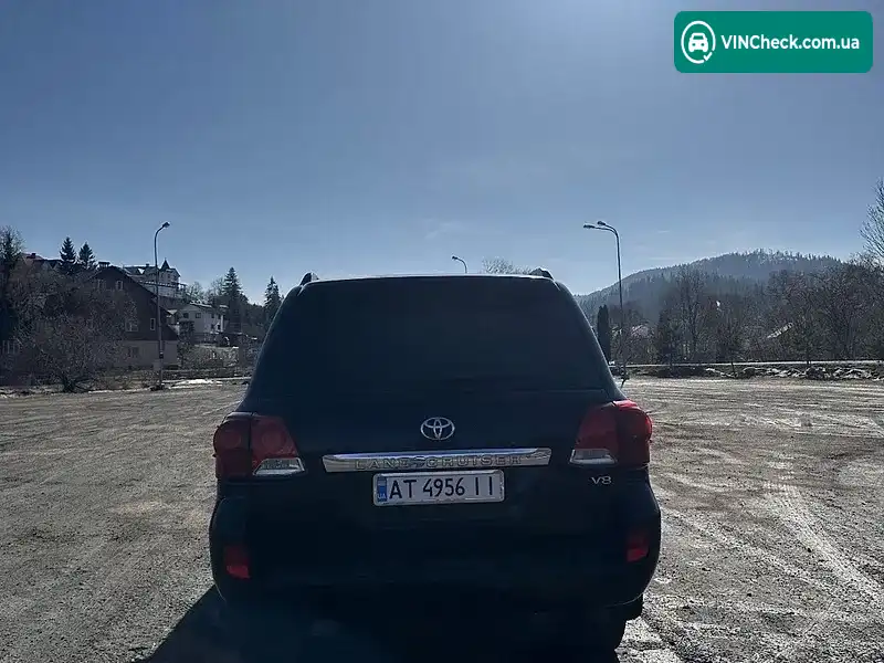 Toyota Land Cruiser 2007, фото з оголошення 2 з 7, VIN JTMCV05J904007778