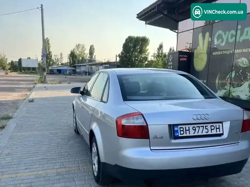 Audi A4 2001, фото з оголошення 1 з 4, VIN WAUZZZ8E32A039015