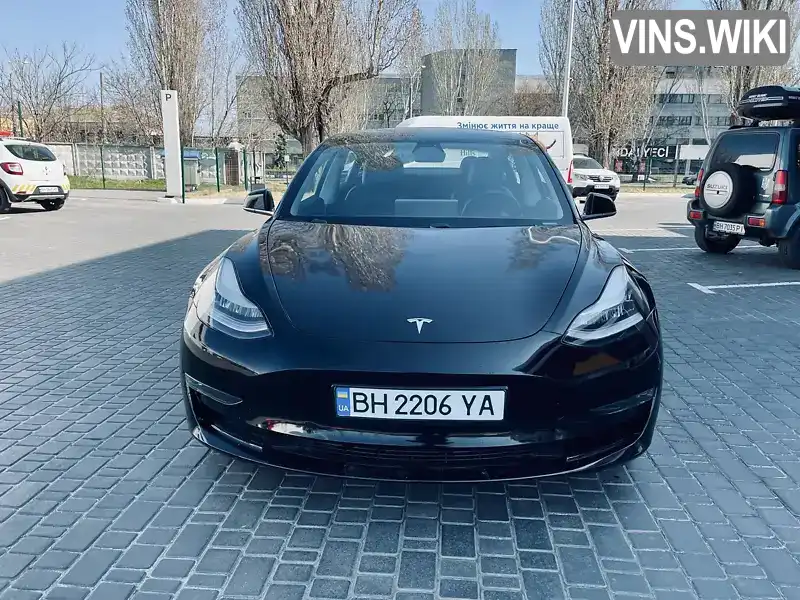 Tesla Model 3 2020, фото з оголошення 2 з 21, VIN 5YJ3E1EB8LF663157