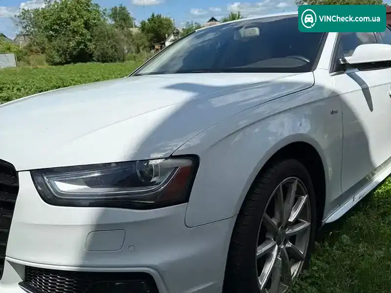 Audi A4 2013, фото з оголошення 2 з 13, VIN WAUFFAFL8EN021489