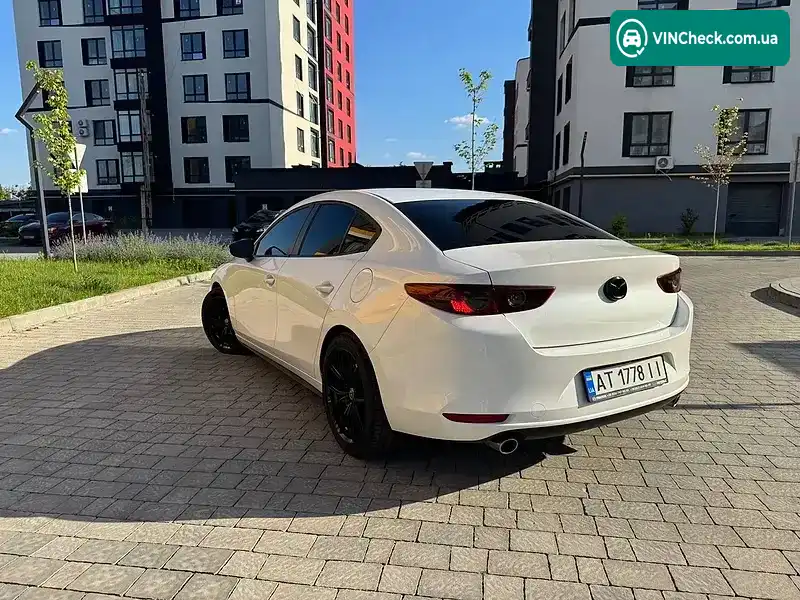 Mazda 3 2020, фото з оголошення 2 з 21, VIN JM1BPABL4L1164321