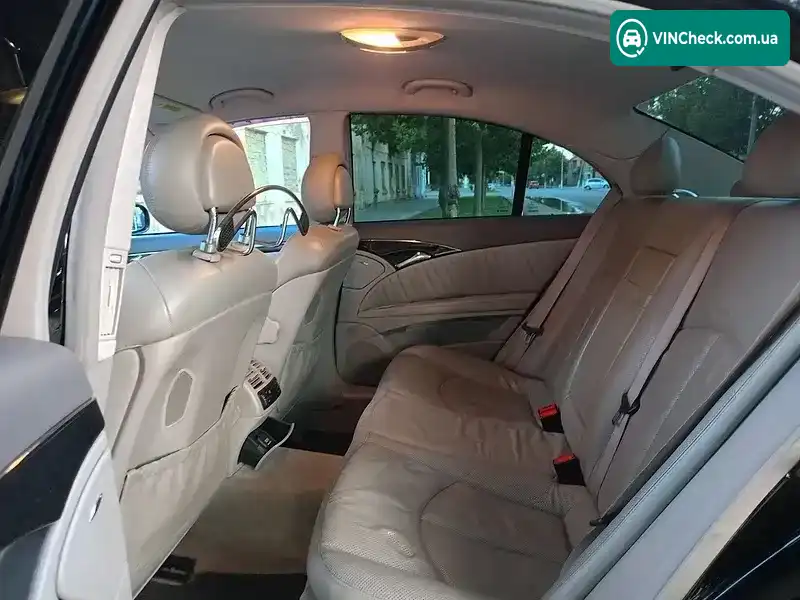 Mercedes-Benz E-Class 2003, фото з оголошення 1 з 17, VIN Y6D2110613A380346