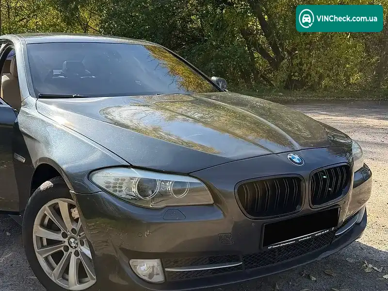 BMW 5 Series 2011, фото з оголошення 1 з 9, VIN WBAFR11070C855245