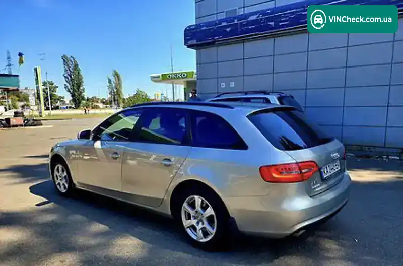 Audi A4 2012, фото з оголошення 1 з 9, VIN WAUZZZ8KXDA142411