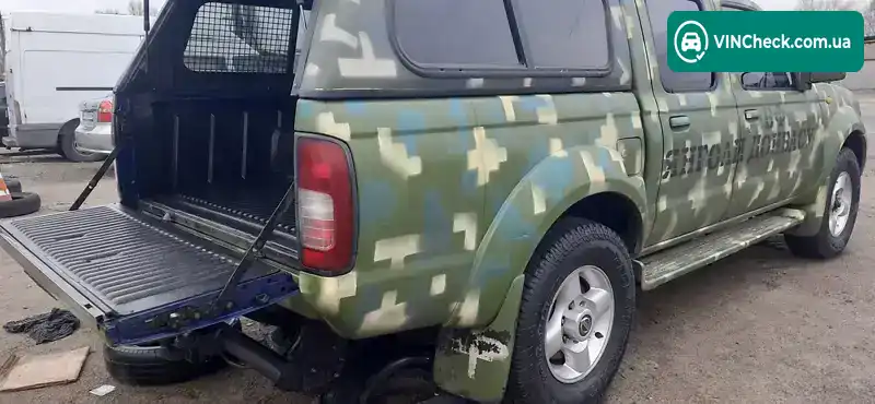 Nissan Navara 2004, фото з оголошення 2 з 20, VIN JN1CPUD22U0102359