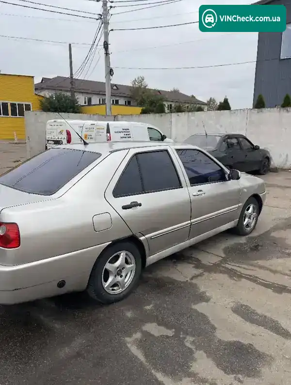 Chery Amulet 2008, фото з оголошення 2 з 7, VIN Y6DDA11B48D142477