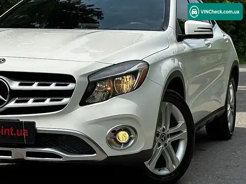 Mercedes-Benz GLA-Class 2017, фото з оголошення 2 з 20, VIN WDCTG4EB7JJ434397
