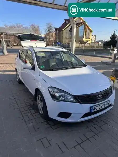 Kia Ceed 2012, фото з оголошення 1 з 16, VIN U5YHB811ACL244328