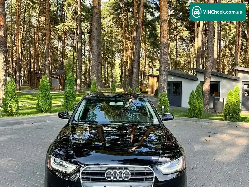 Audi A4 2013, фото з оголошення 2 з 12, VIN WAUAFAFL7DA197191