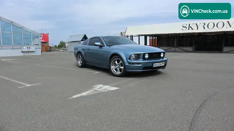 Ford Mustang 2006, фото з оголошення 2 з 20, VIN 1ZVFT82H865208414