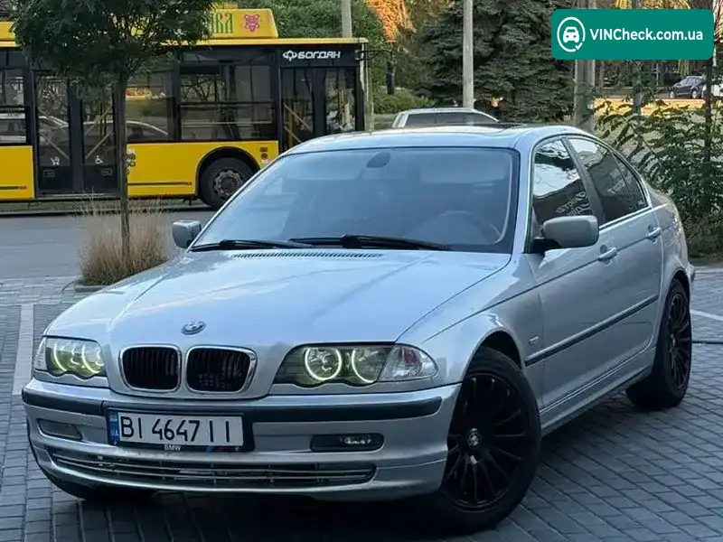 BMW 3 Series 1999, фото з оголошення 1 з 20, VIN WBAAM11070JM44433