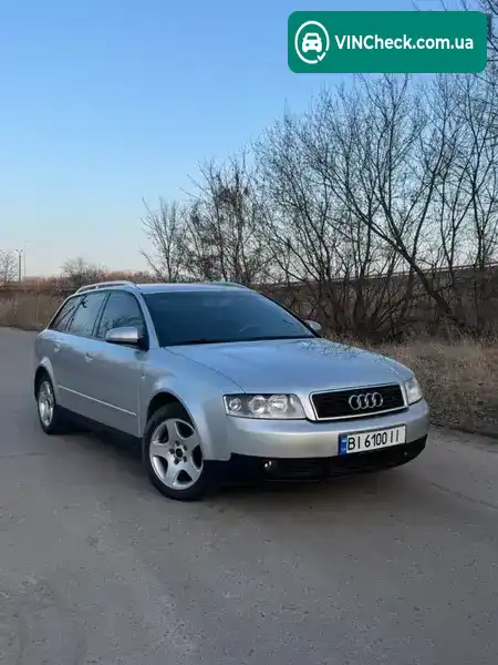 Audi A4 2002, фото з оголошення 1 з 5, VIN WAUZZZ8E72A198376
