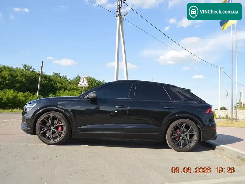 Audi SQ8 2023, фото з оголошення 2 з 20, VIN WA1CWBF1XPD032412