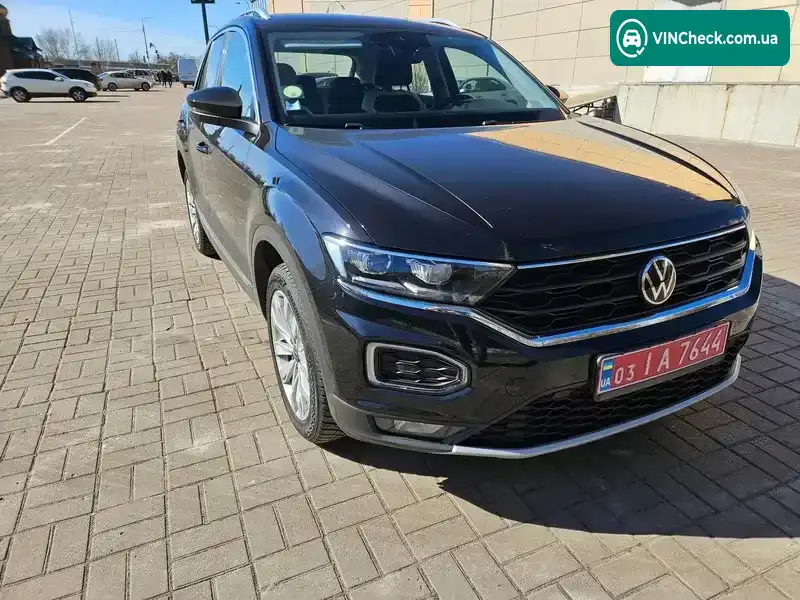 Volkswagen T-Roc 2021, фото з оголошення 1 з 20, VIN WVGZZZA1ZMV090541