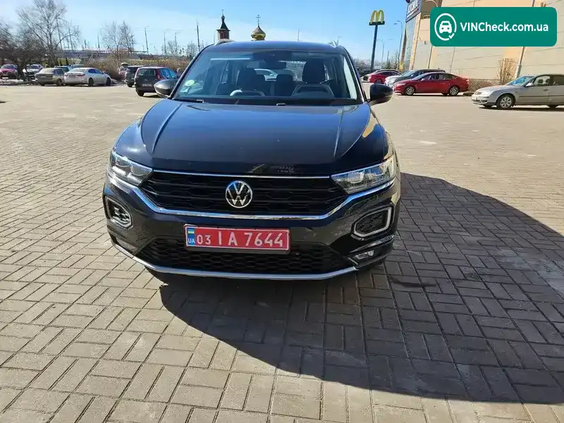 Volkswagen T-Roc 2021, фото з оголошення 2 з 20, VIN WVGZZZA1ZMV090541