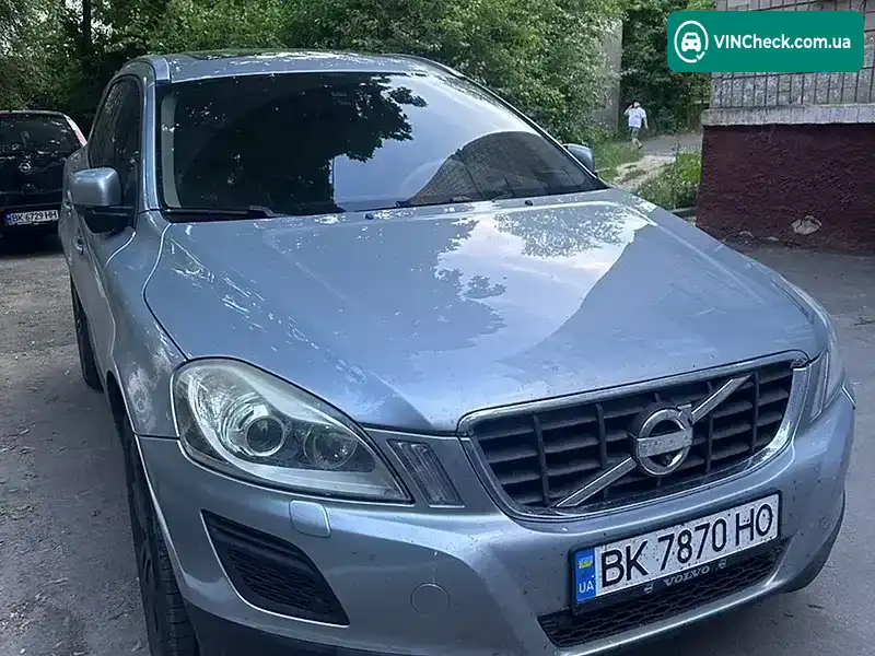 Volvo XC60 2011, фото з оголошення 2 з 3, VIN YV4902DZ7B2201913