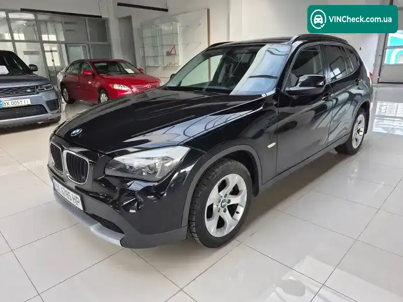 BMW X1 2012, фото з оголошення 2 з 18, VIN WBAVL31070VS12763