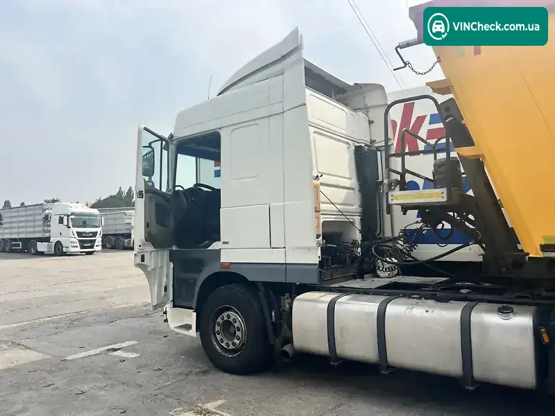 DAF XF 105 2011, фото з оголошення 2 з 16, VIN XLRTE47MS0E928367