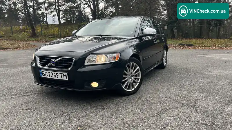 Volvo V50 2009, фото з оголошення 1 з 20, VIN YV1MW76F2A2545940