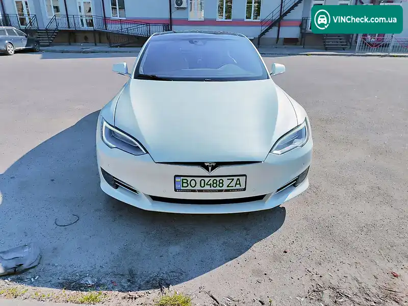 Tesla Model S 2016, фото з оголошення, VIN 5YJSA1E18GF136918