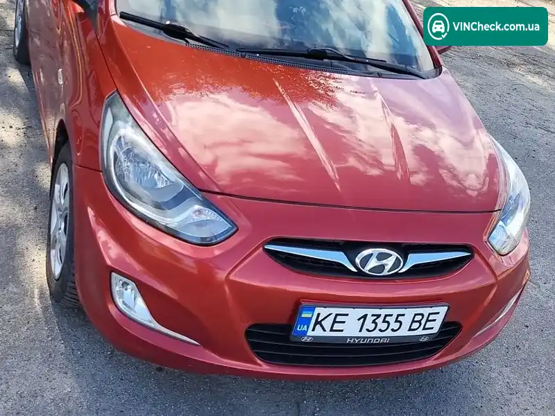 Hyundai Accent 2012, фото з оголошення 2 з 10, VIN Z94CU41CBCR154117