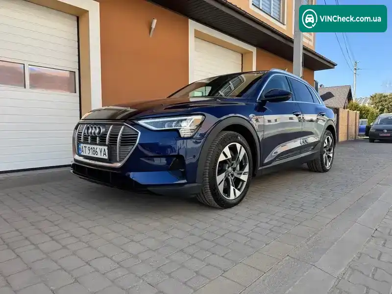 Audi e-tron 2020, фото з оголошення 1 з 21, VIN WAUZZZGE8LB012115